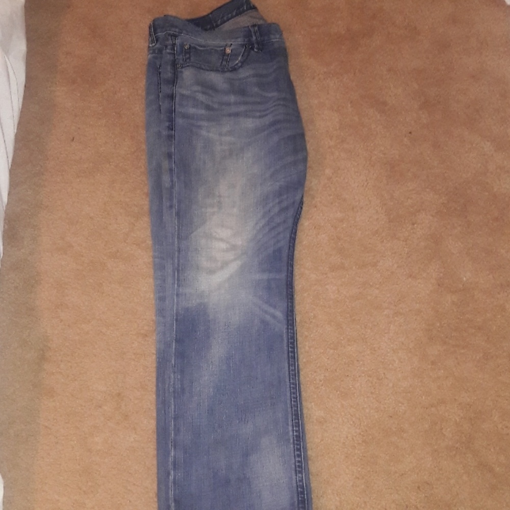 Jeans - Picture 2 of 3